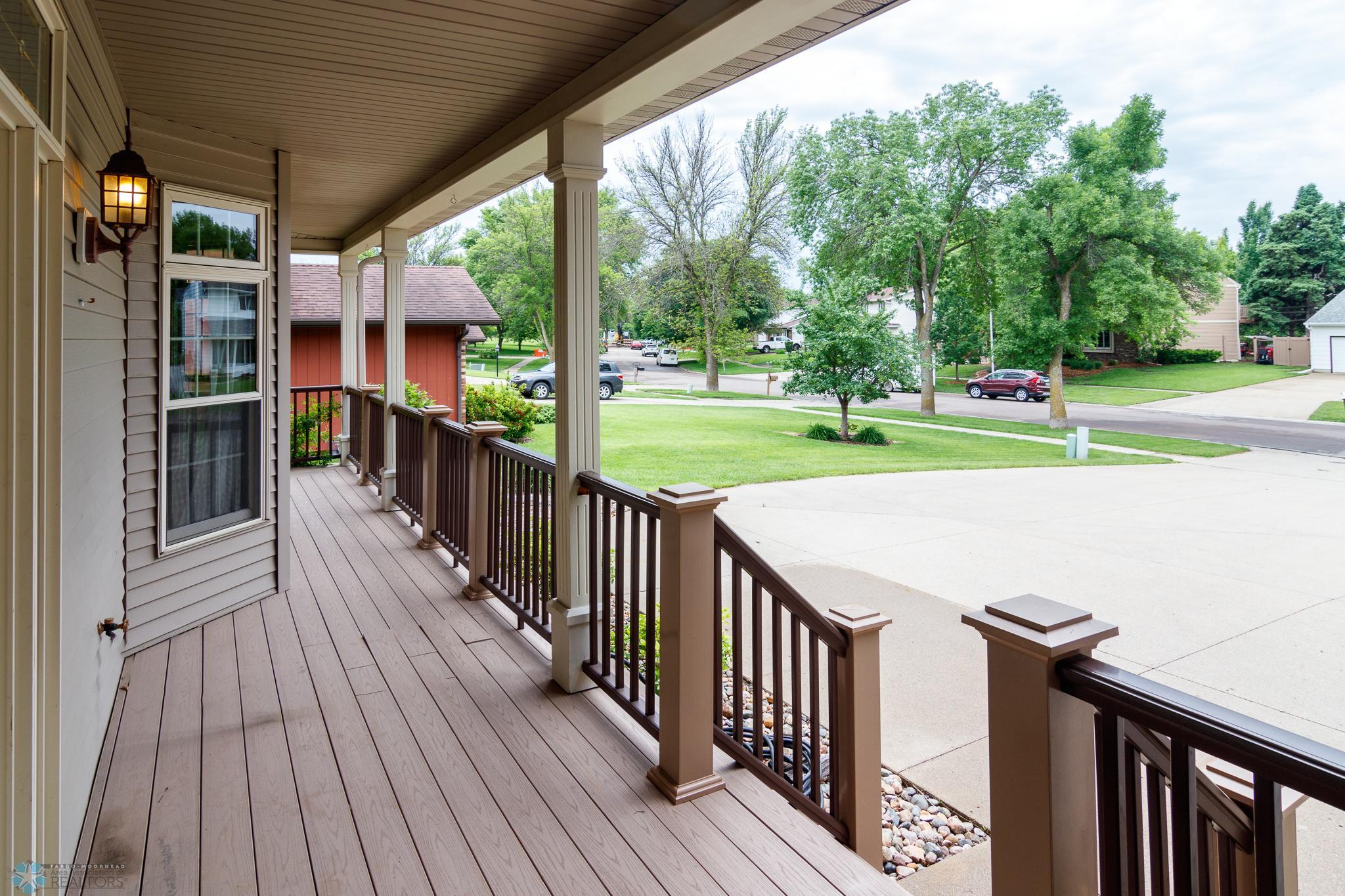 128 N Woodcrest Drive N