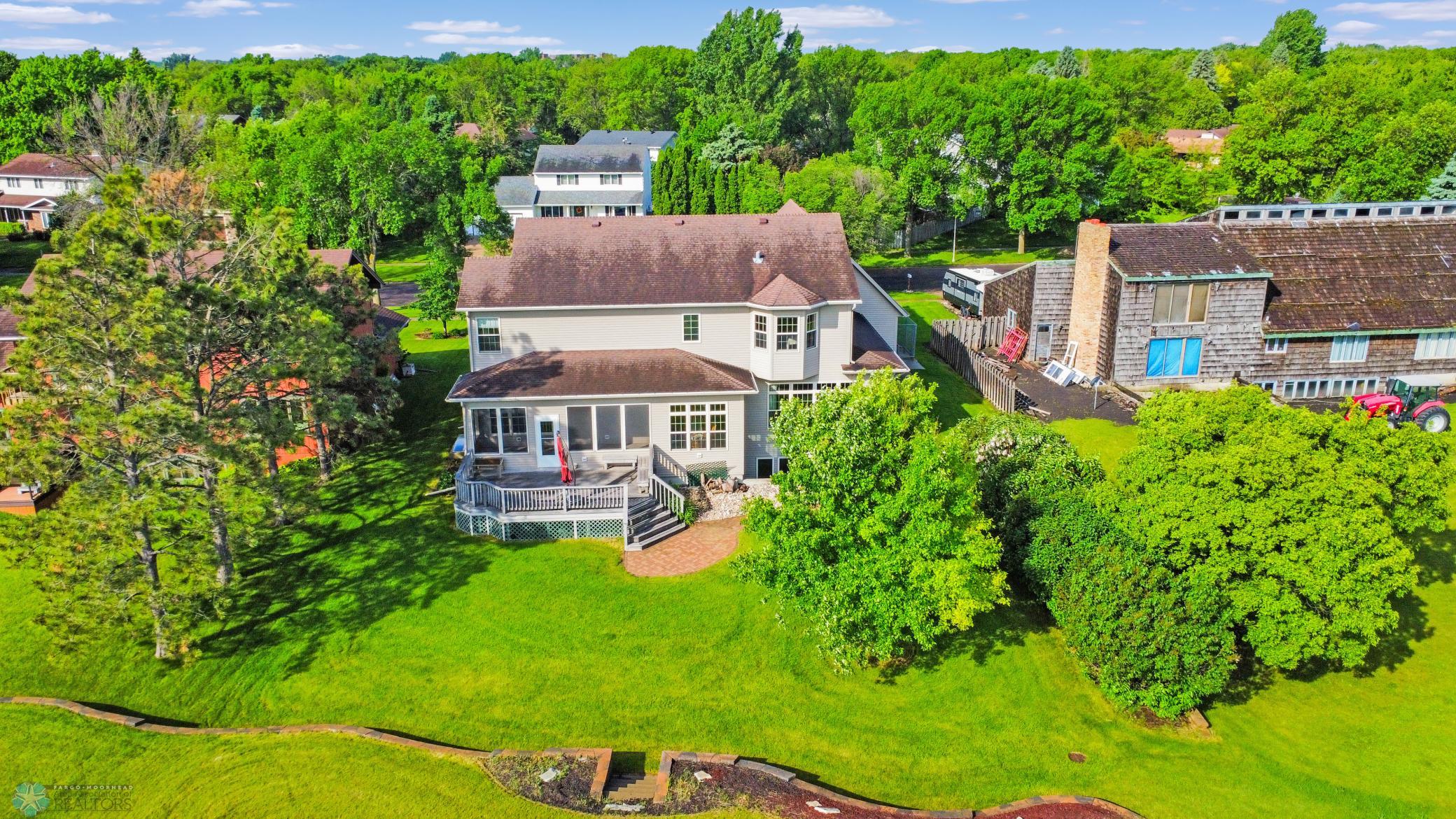 128 N Woodcrest Drive N