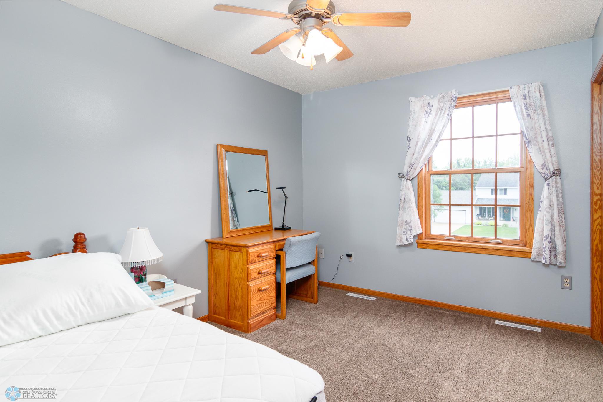 128 N Woodcrest Drive N