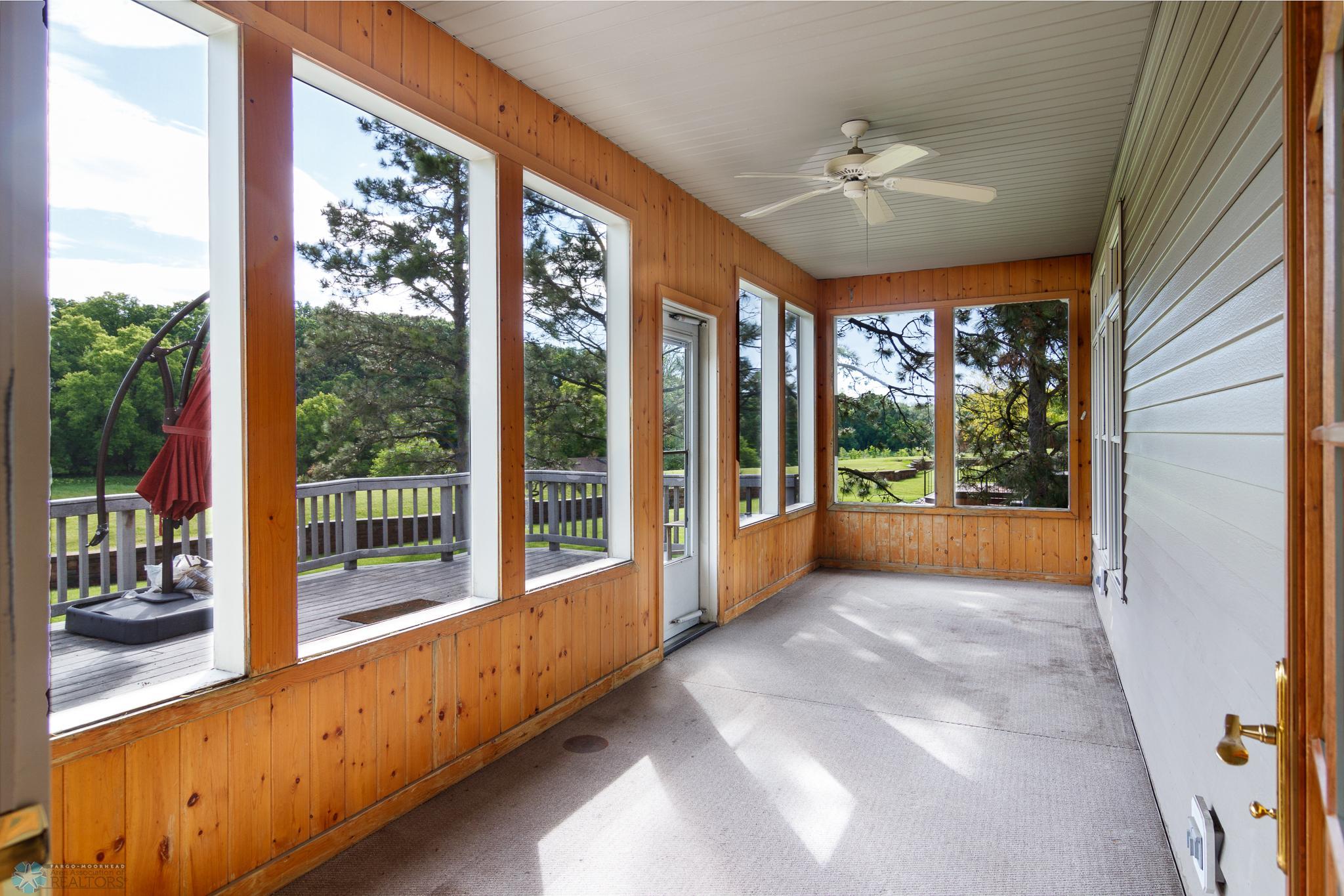 128 N Woodcrest Drive N