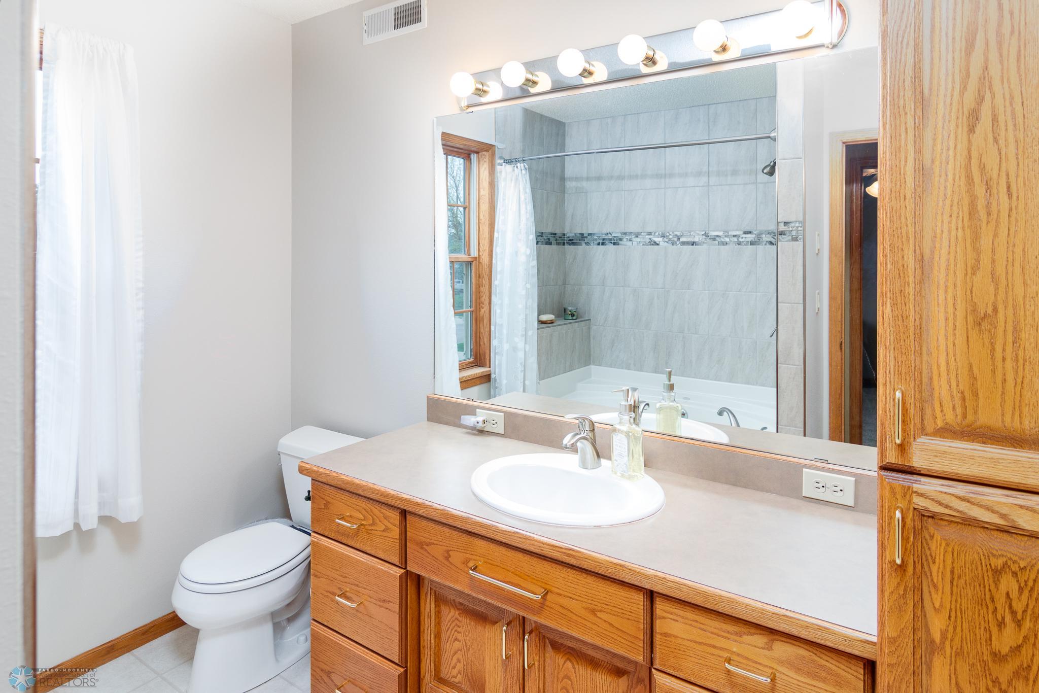 128 N Woodcrest Drive N