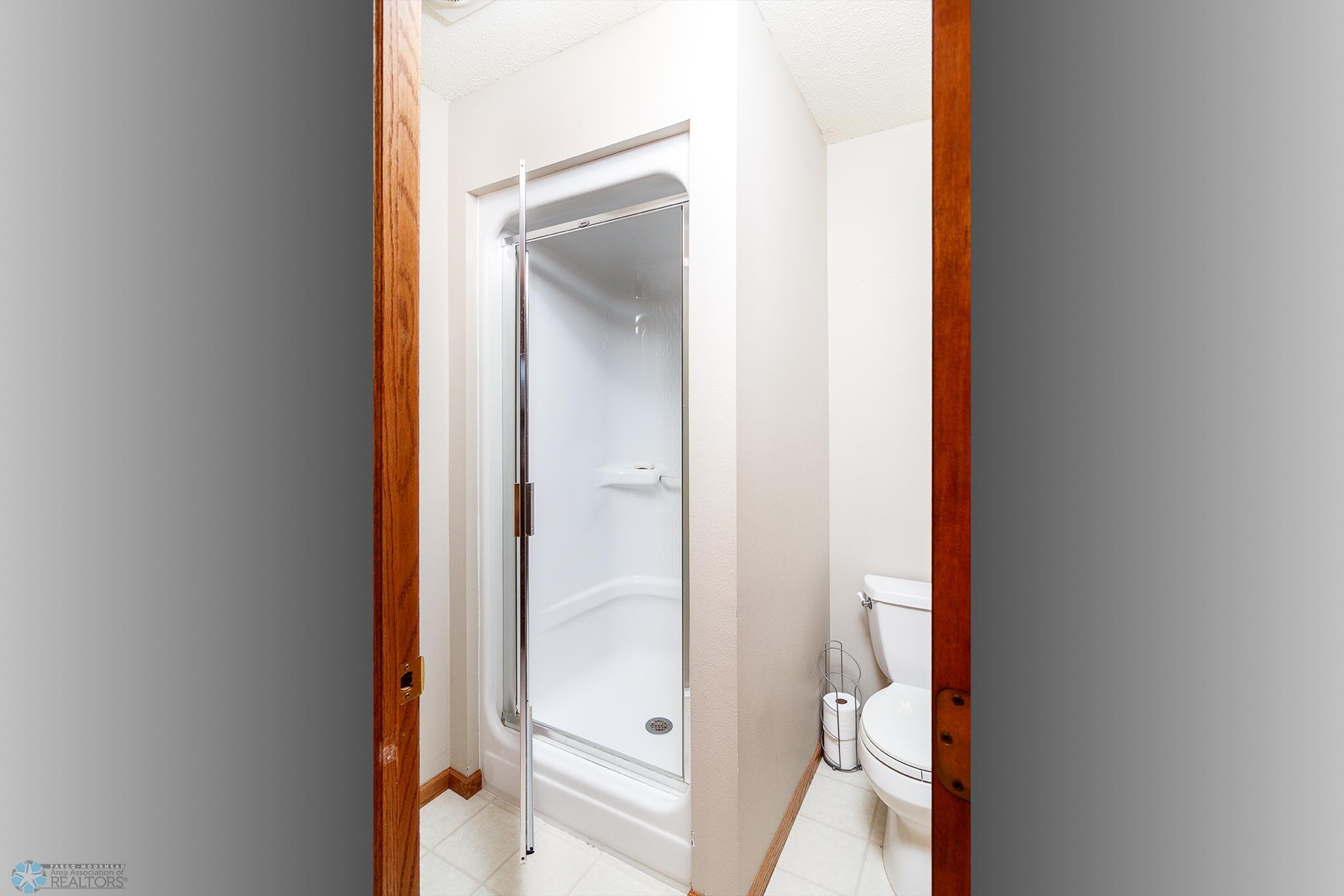 128 N Woodcrest Drive N