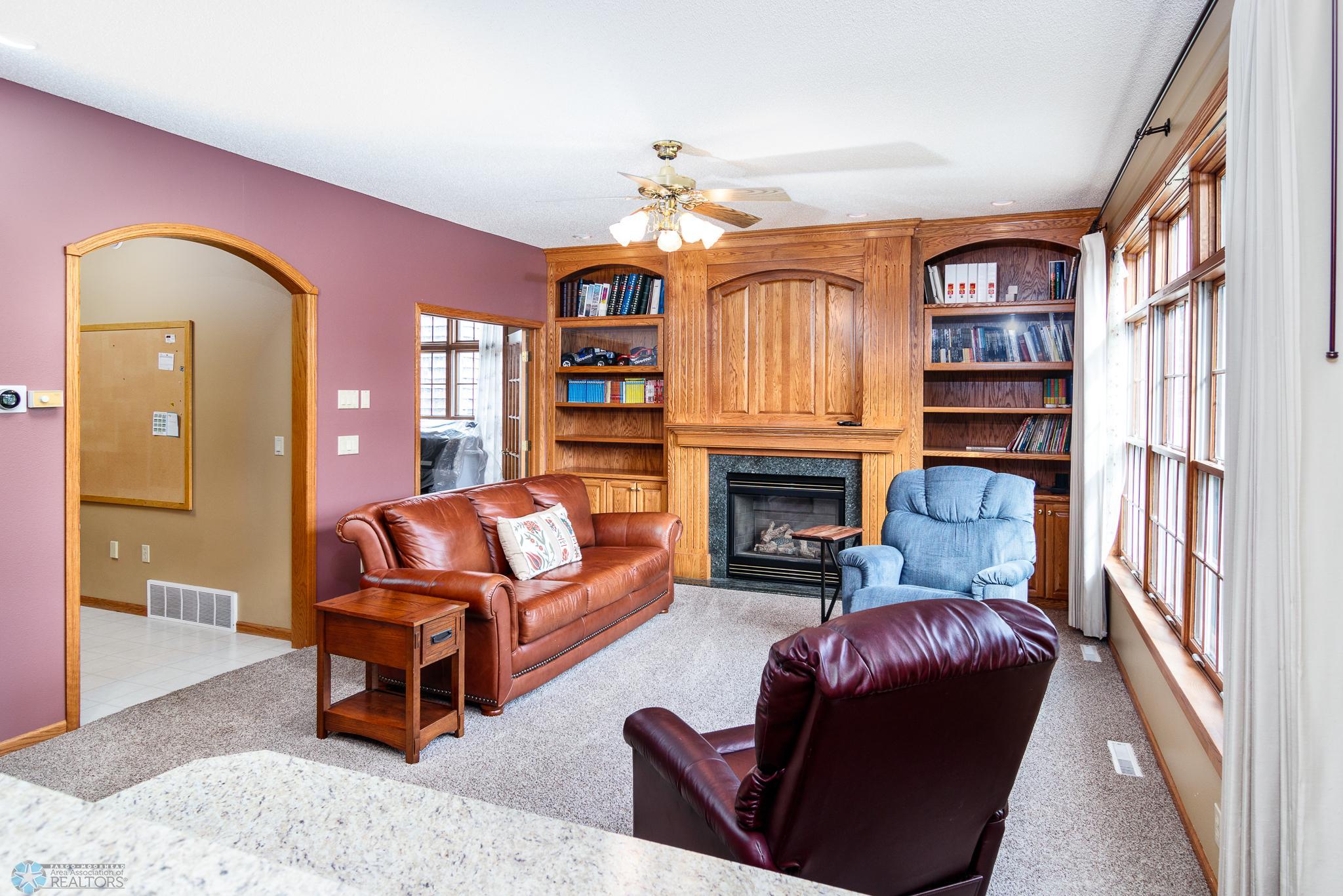 128 N Woodcrest Drive N