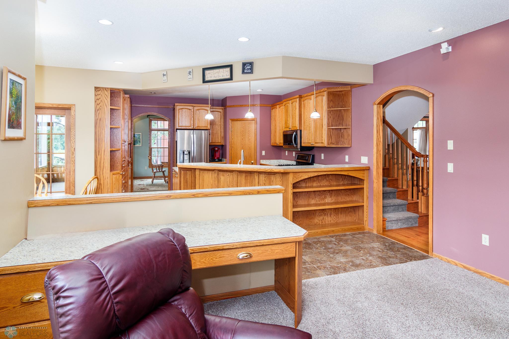 128 N Woodcrest Drive N