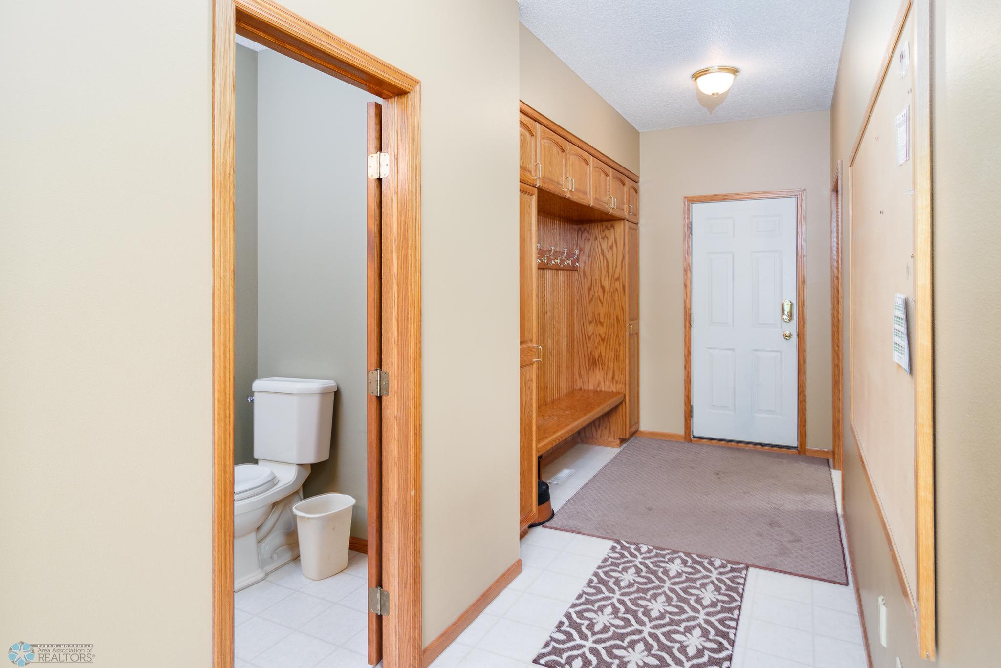 128 N Woodcrest Drive N