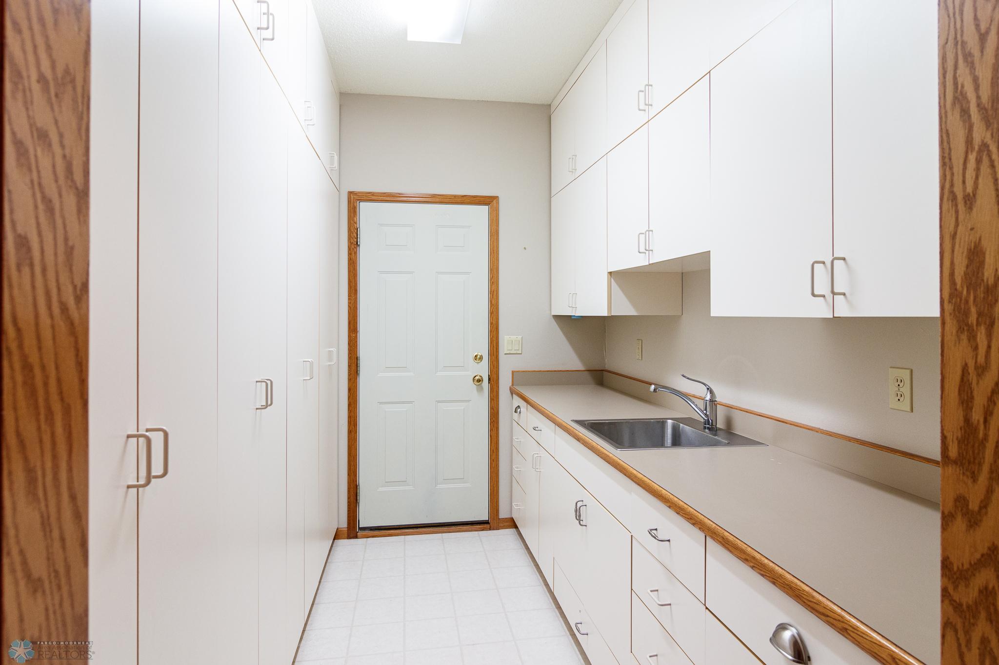 128 N Woodcrest Drive N