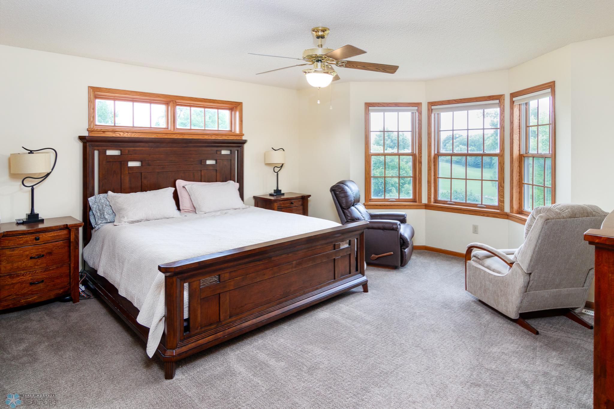 128 N Woodcrest Drive N