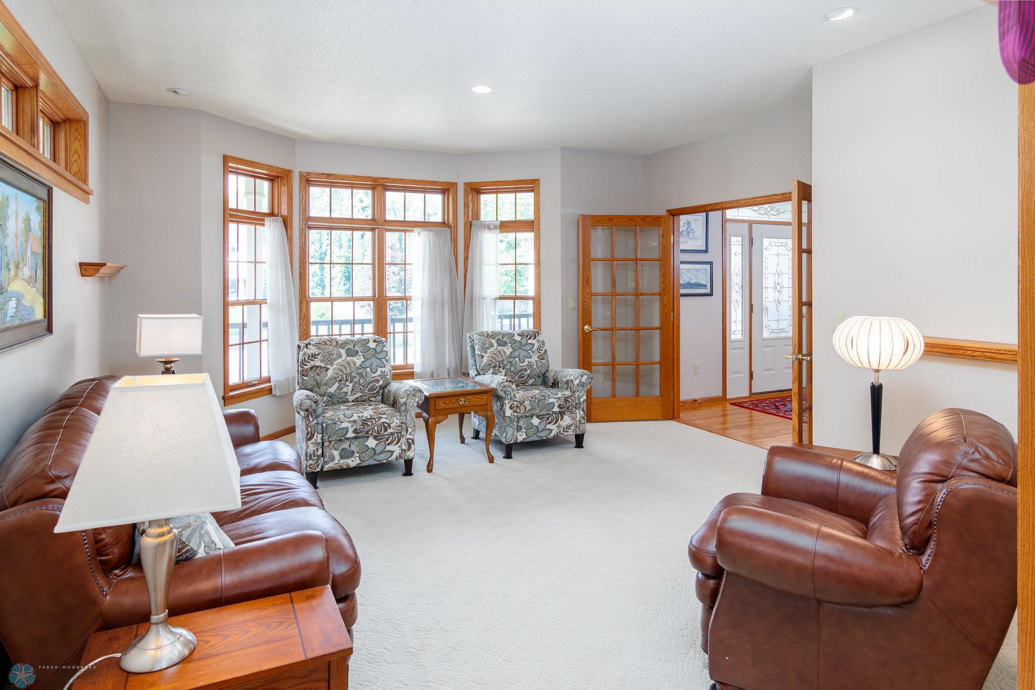 128 N Woodcrest Drive N