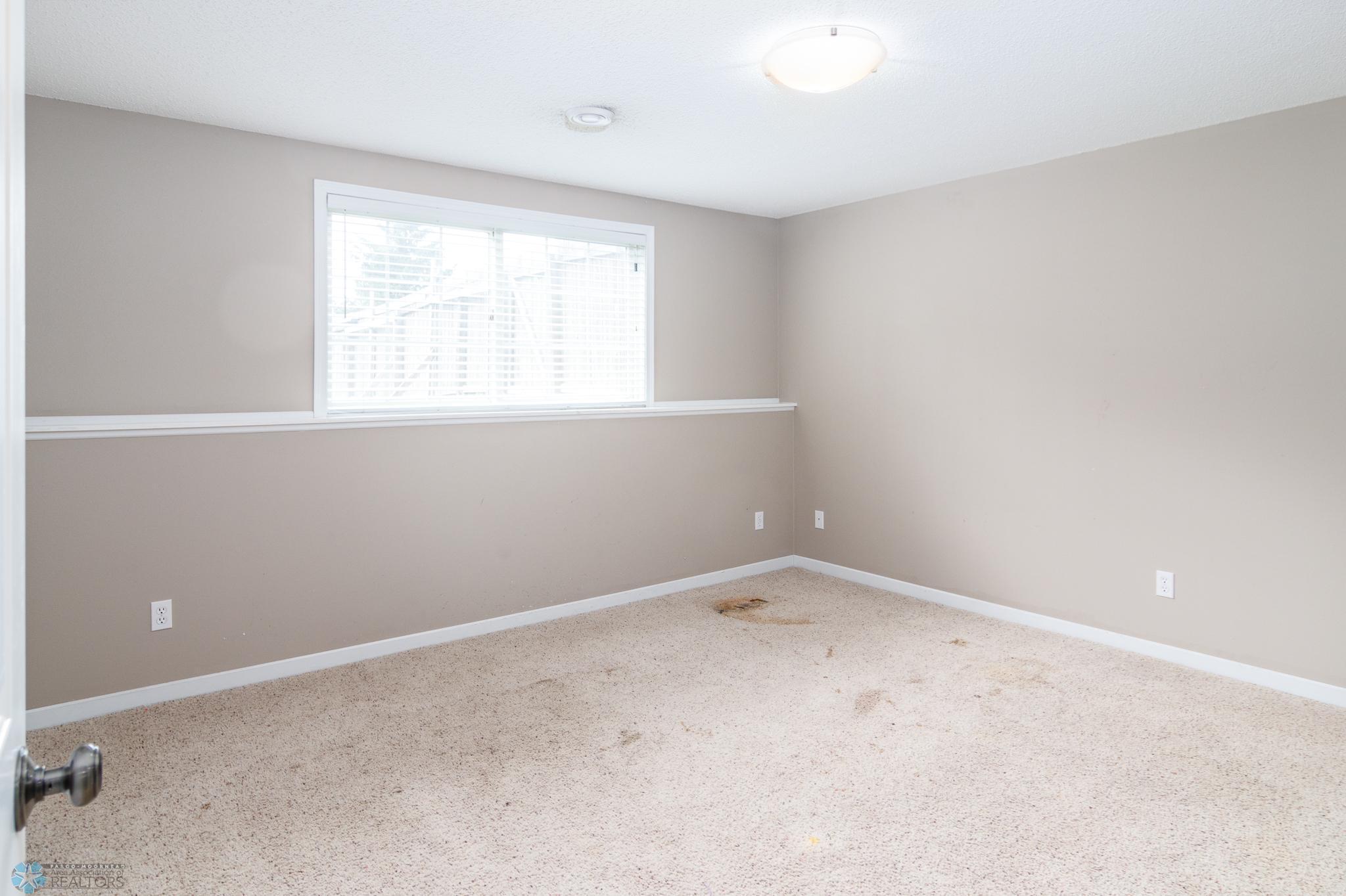 819 Cinnamon Ridge Place