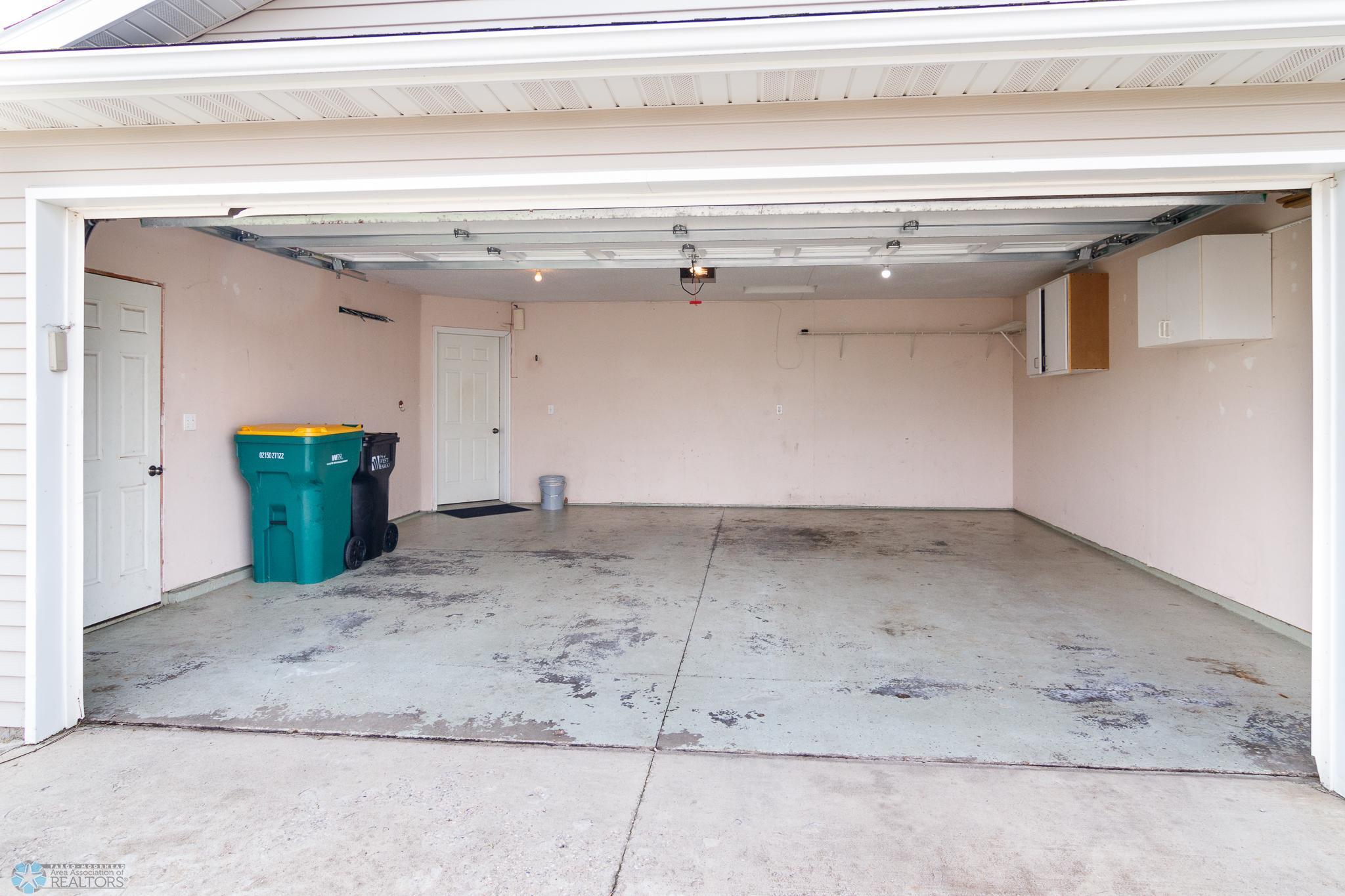 819 Cinnamon Ridge Place