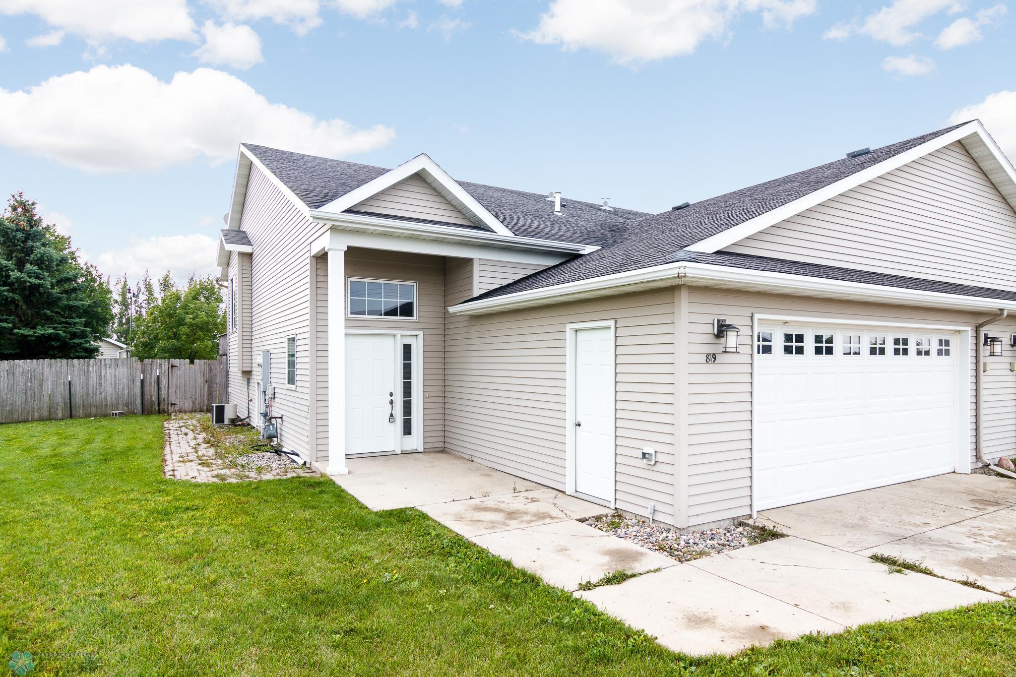 819 Cinnamon Ridge Place