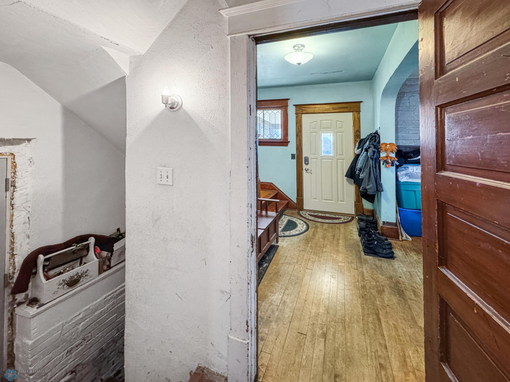 215 11th Street N