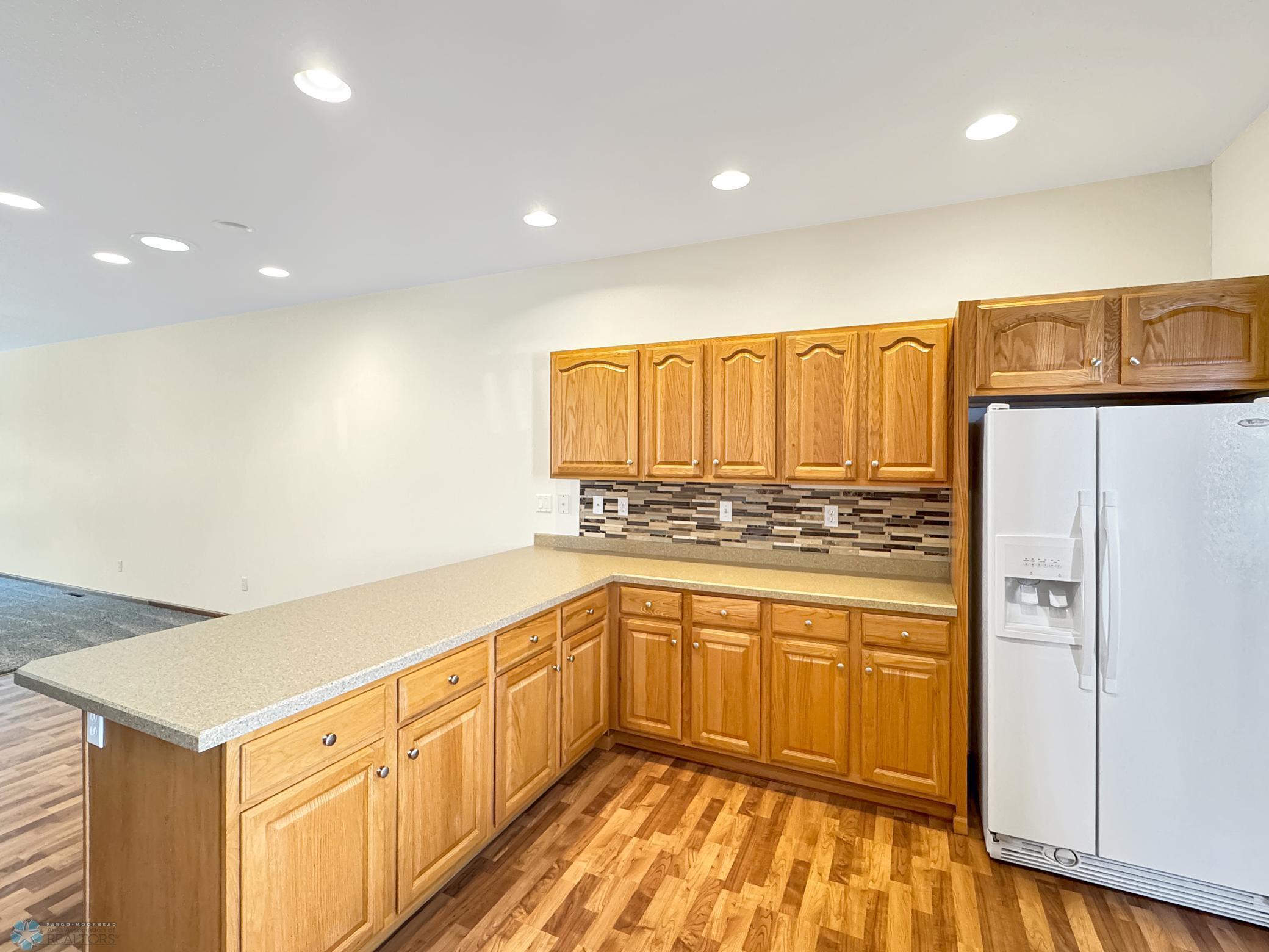 816 3rd Street N Unit: 816