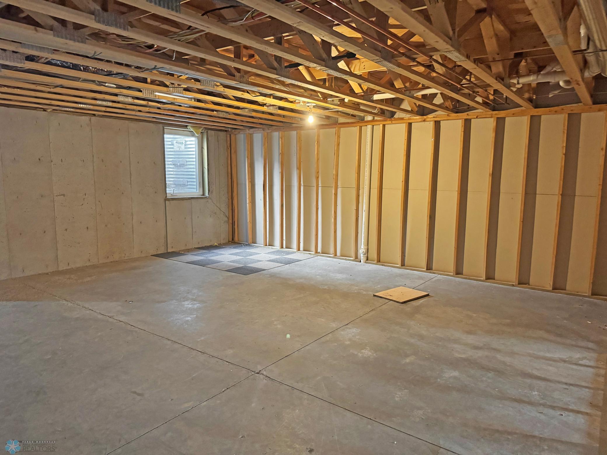 816 3rd Street N Unit: 816