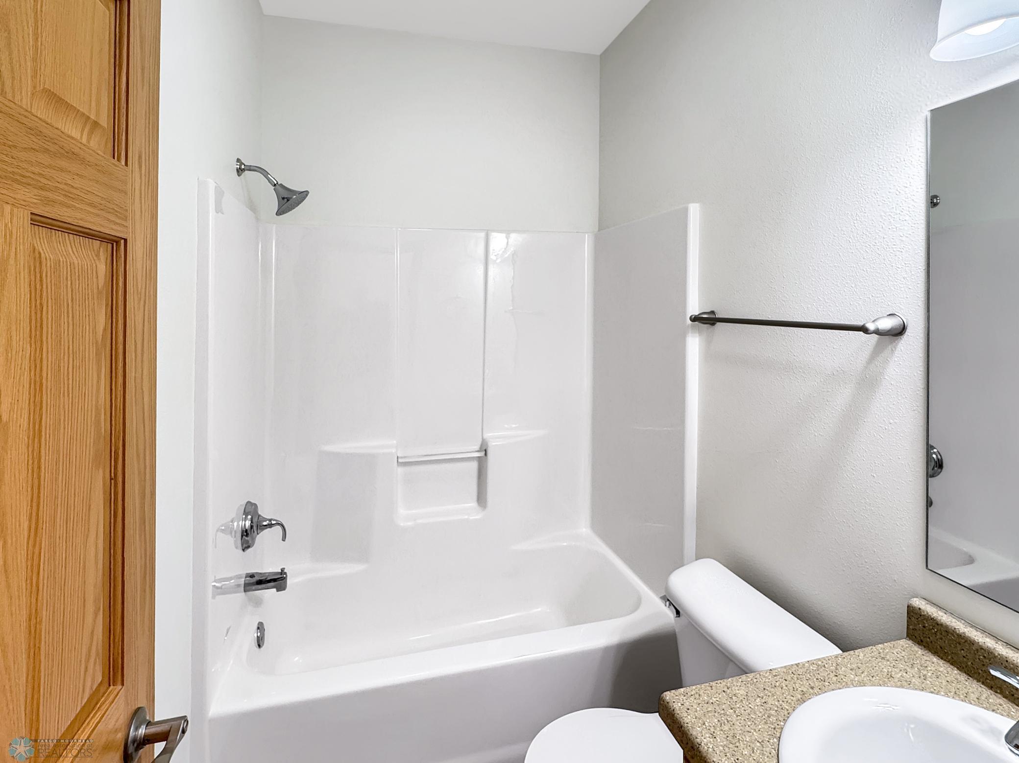 816 3rd Street N Unit: 816
