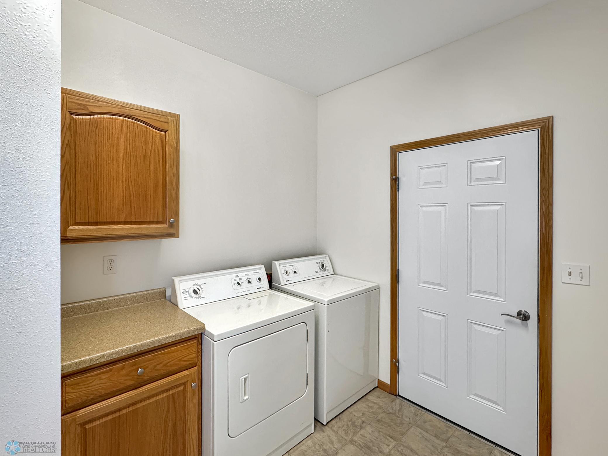 816 3rd Street N Unit: 816
