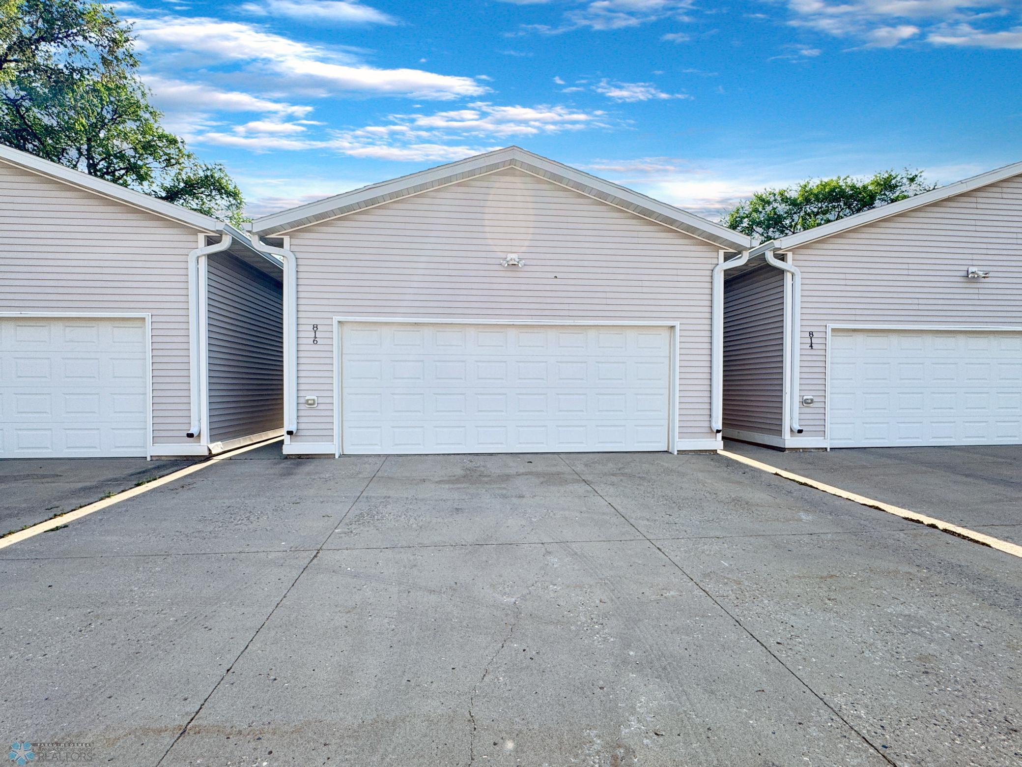 816 3rd Street N Unit: 816