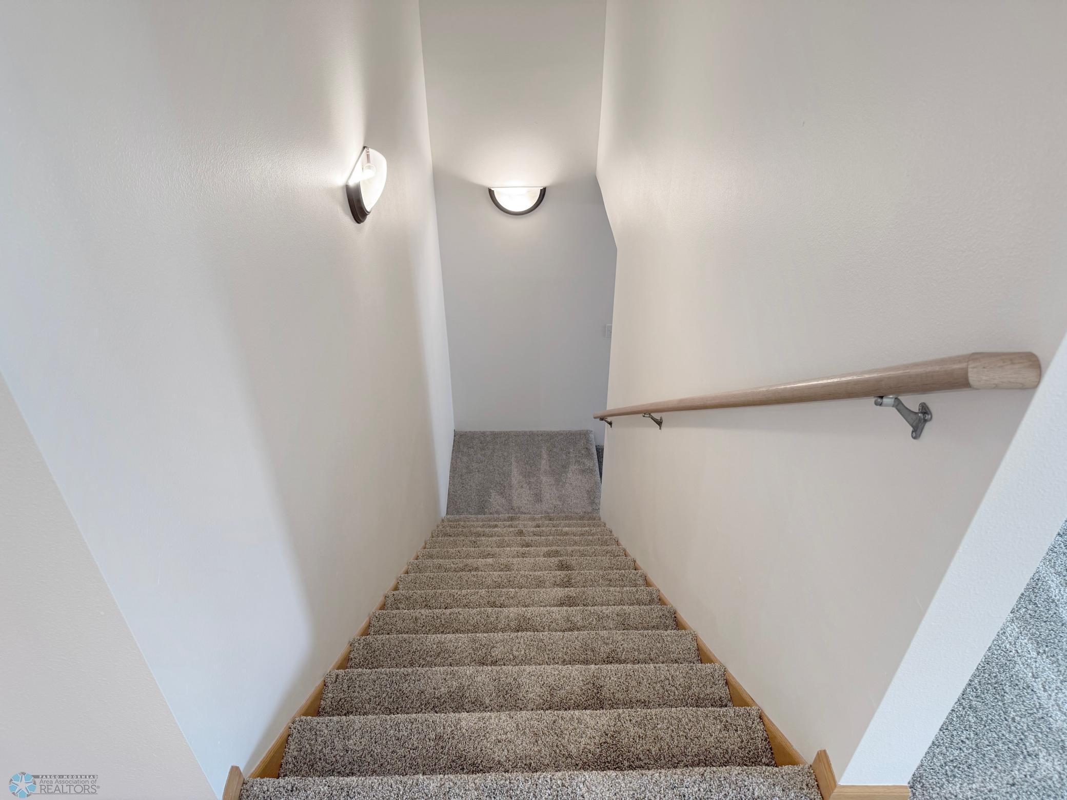 816 3rd Street N Unit: 816
