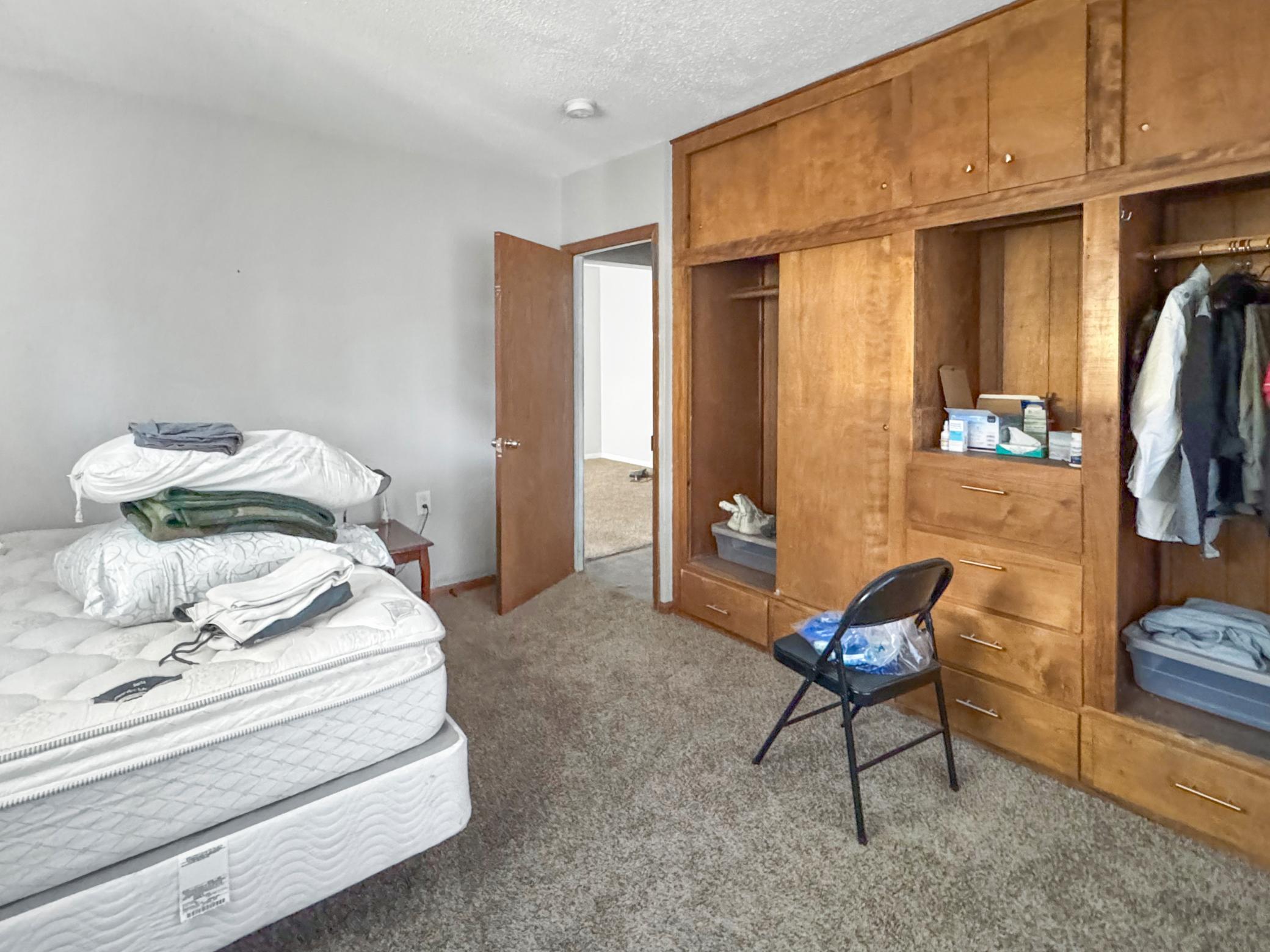 424 4th Street S