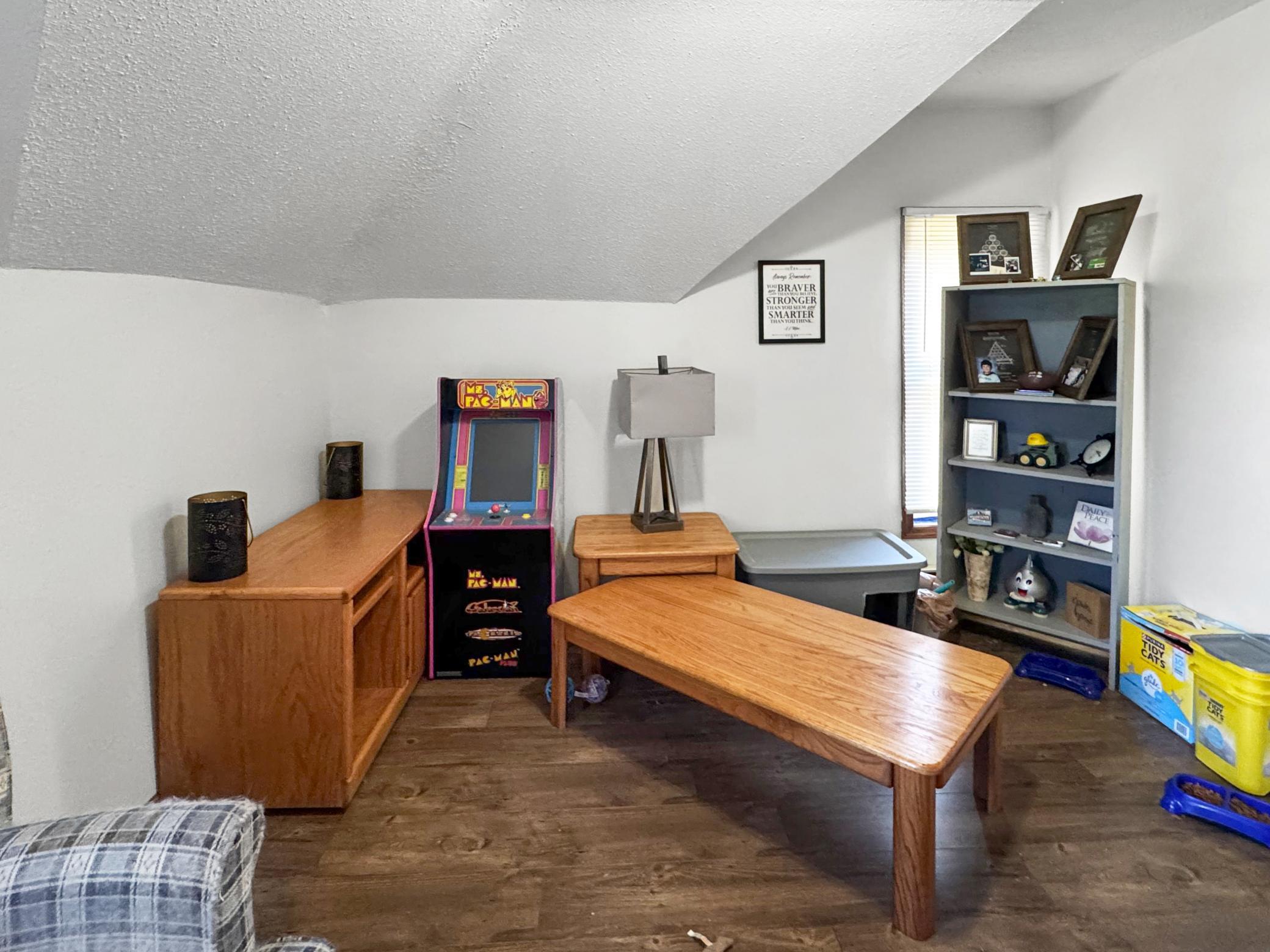 424 4th Street S