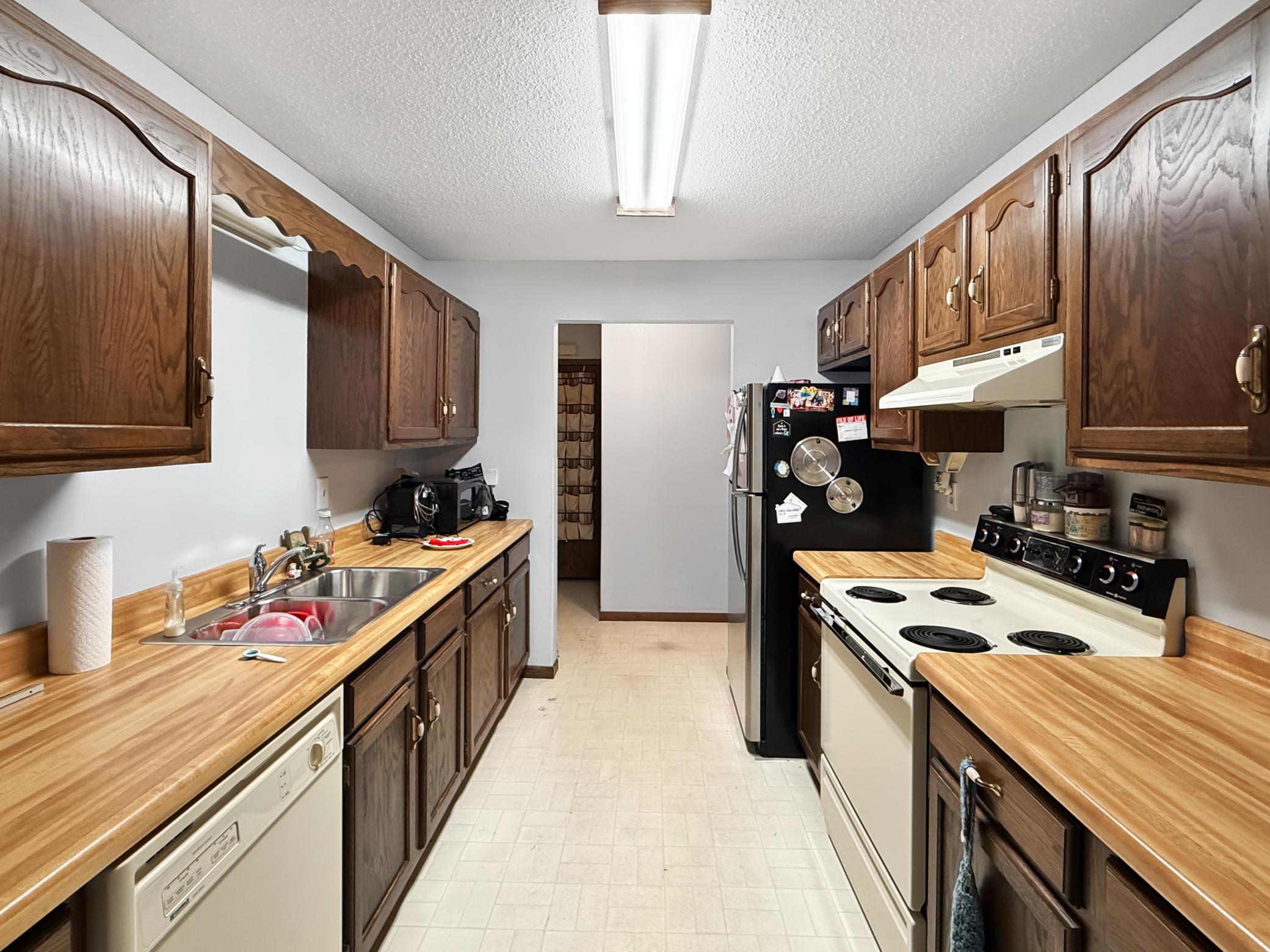 2402 18th Street S Unit: 3