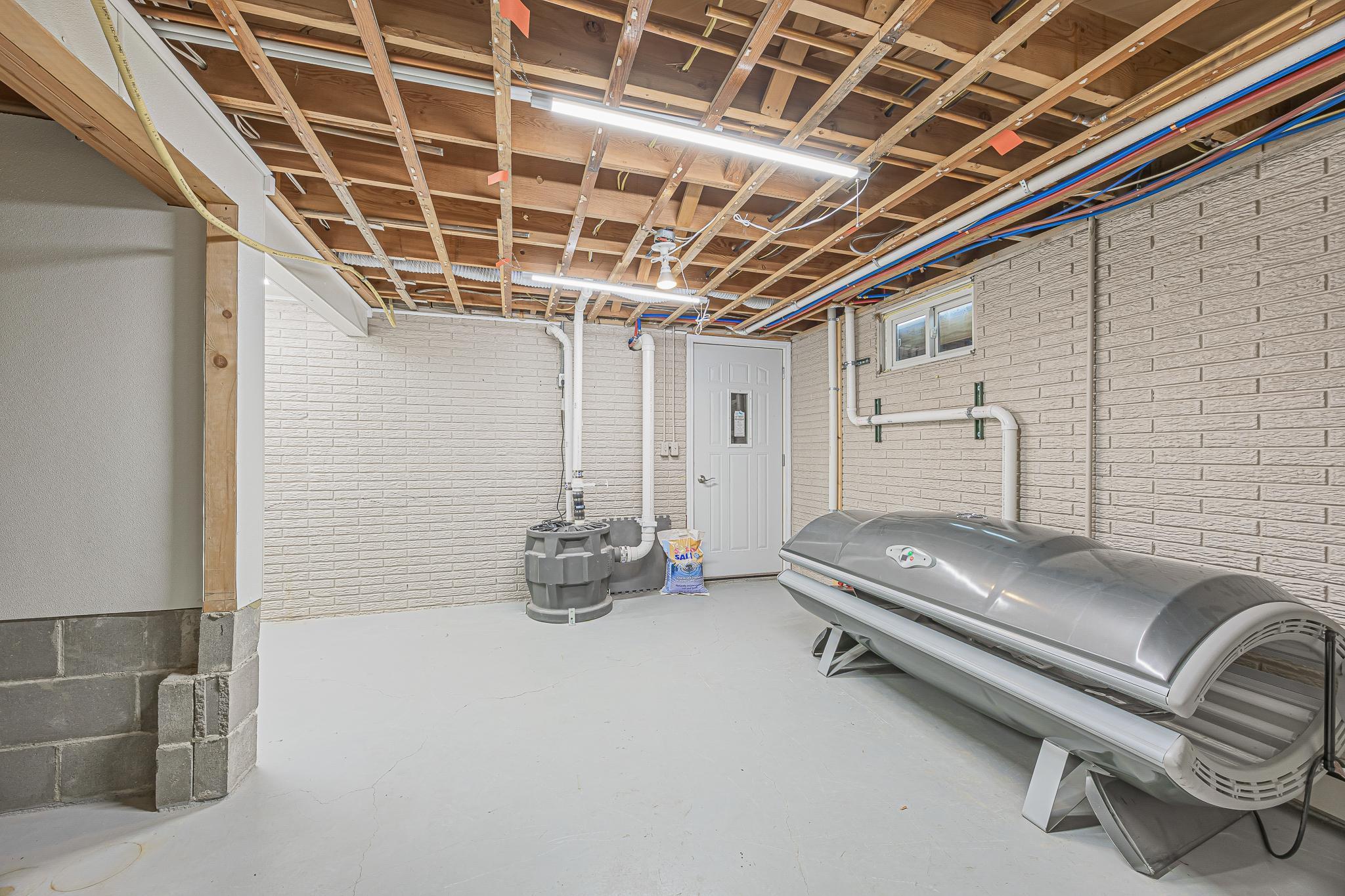 322 4th Ave SE