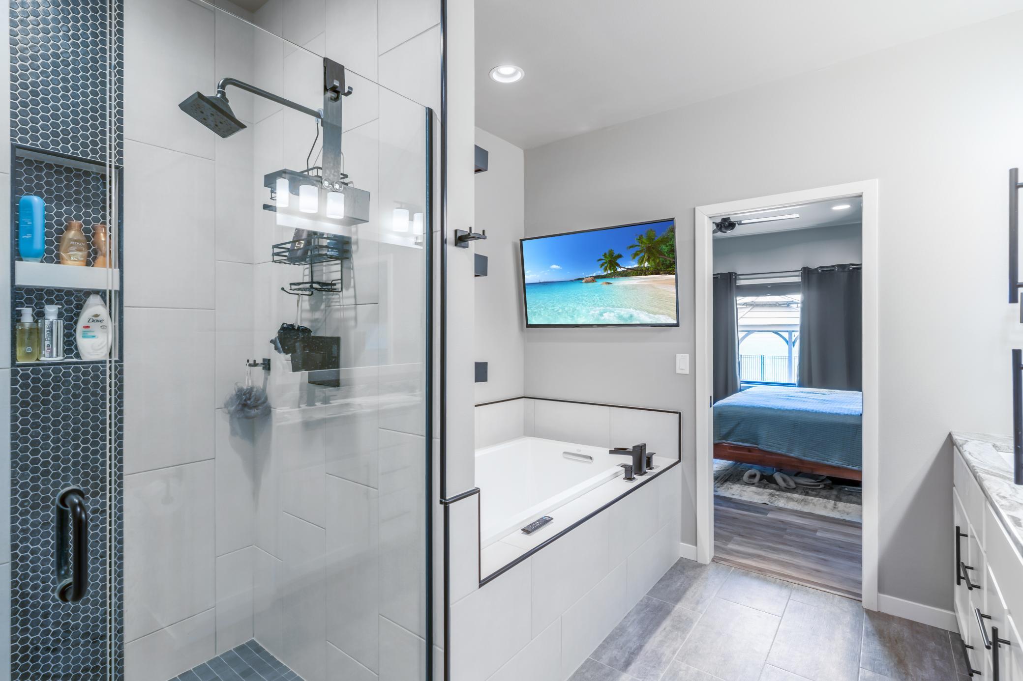 2276 14th Street W