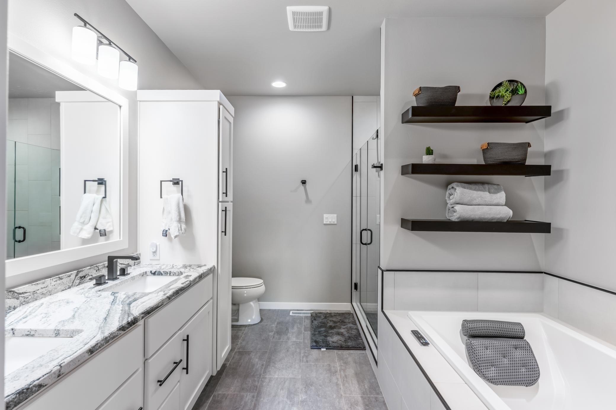 2276 14th Street W