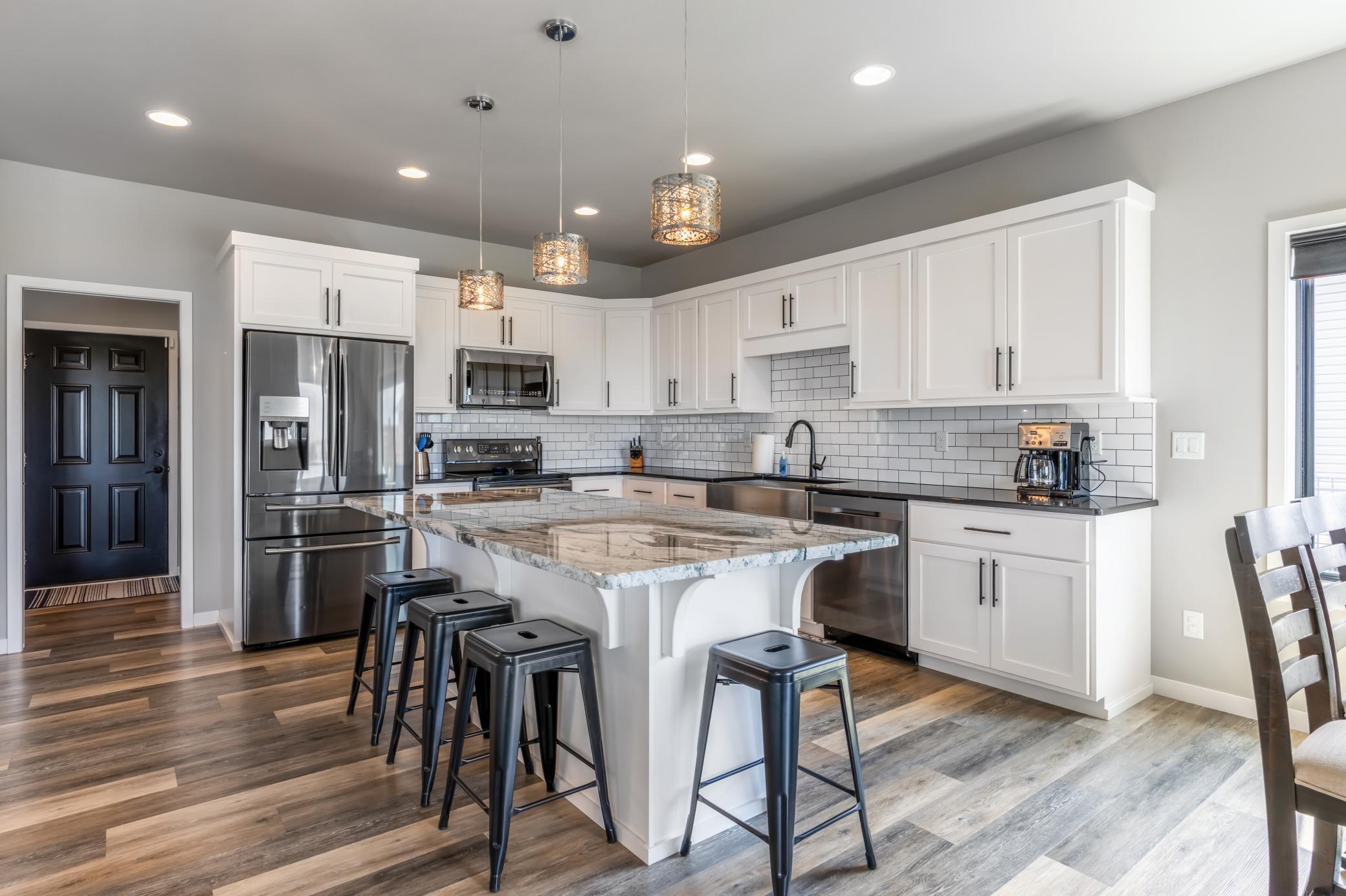 2276 14th Street W