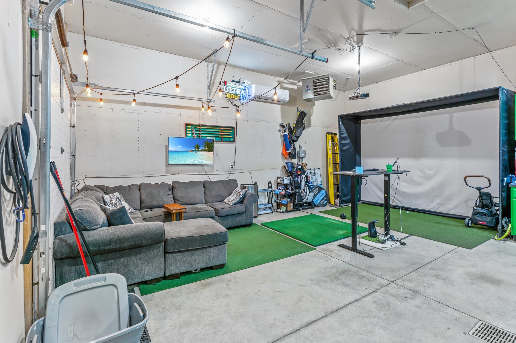2276 14th Street W