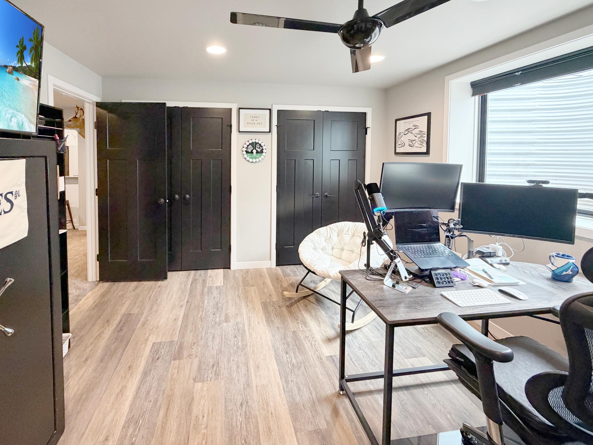 2276 14th Street W