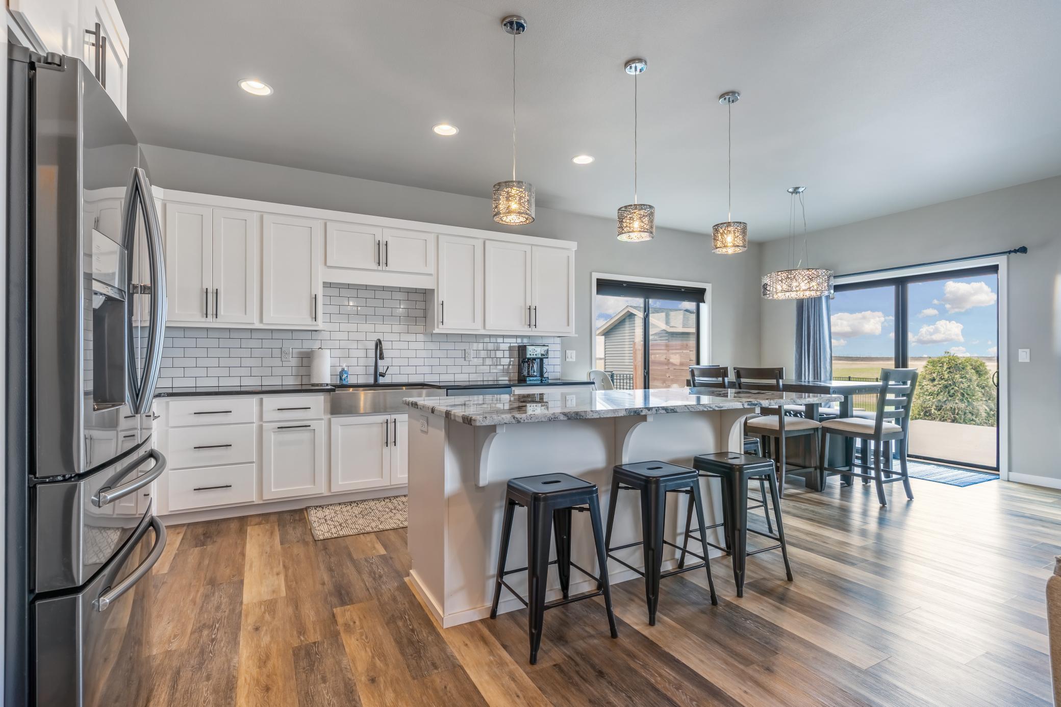 2276 14th Street W