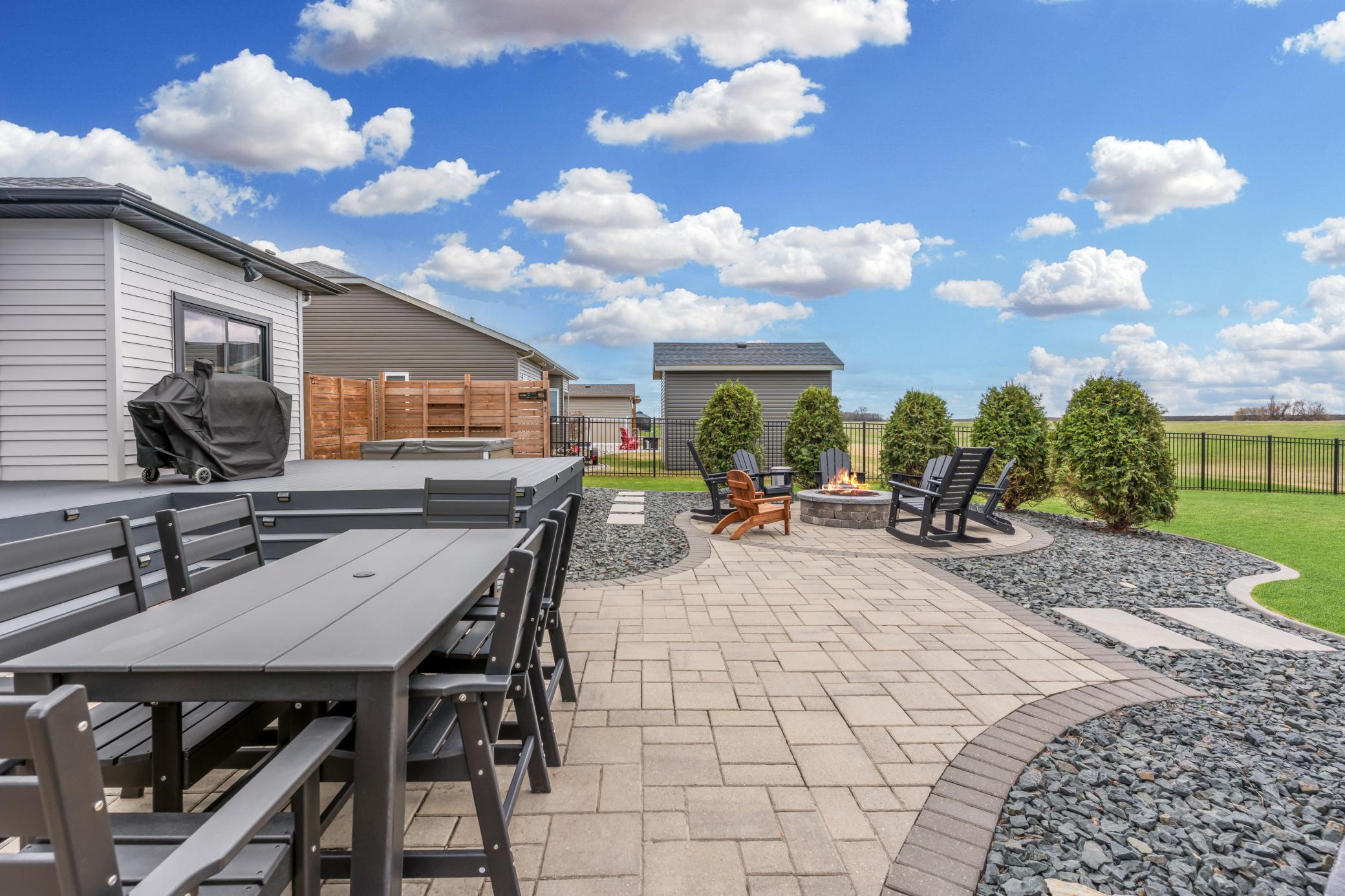 2276 14th Street W