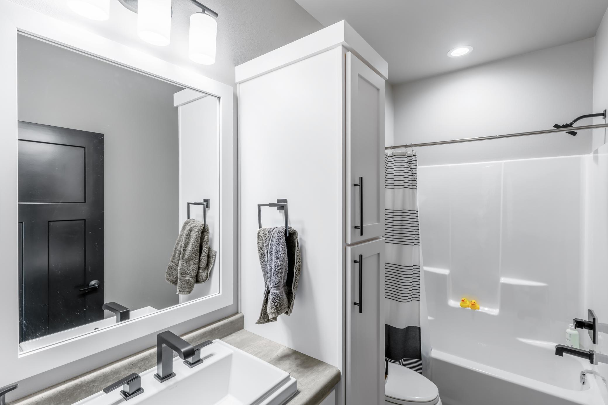 2276 14th Street W