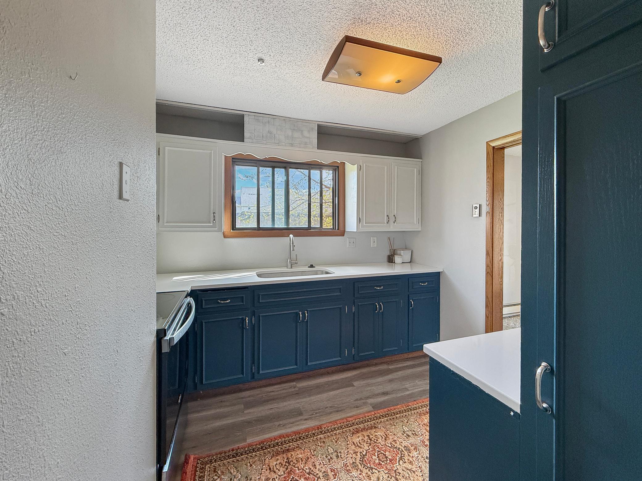1225 7th Street S Unit: 4