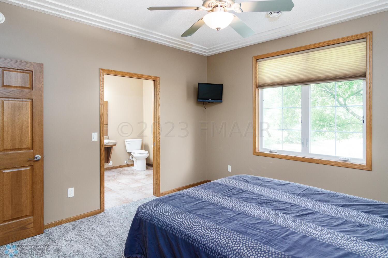 1301 2ND Street S Unit: C