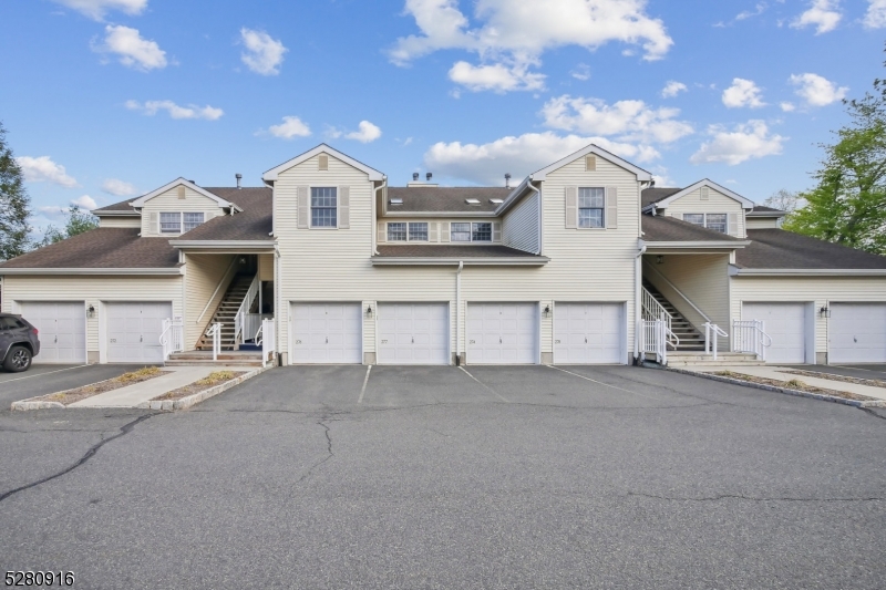 268 Potomac Dr