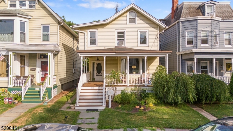 1087 Bryant St