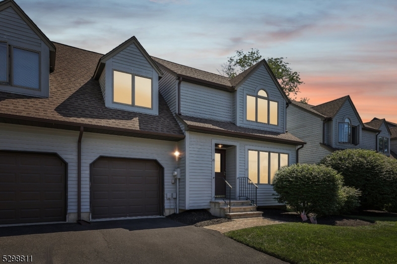 10 Village Park Ct
