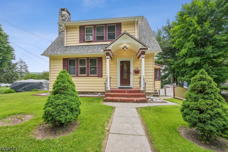 168 Mount Hope Ave