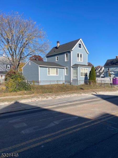 286 Rhode Island Ave