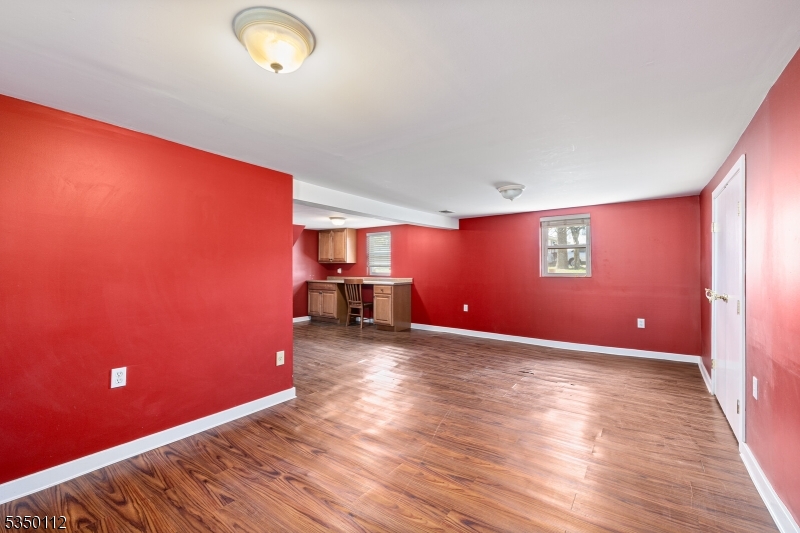 230 Sylvan Dell Ave