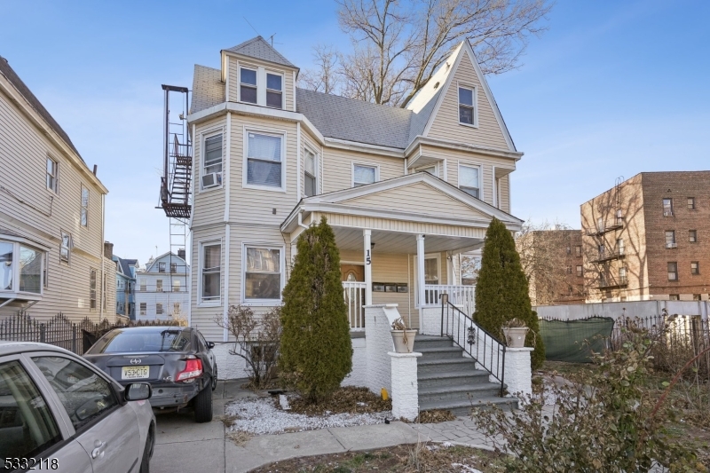 15 Eppirt St
