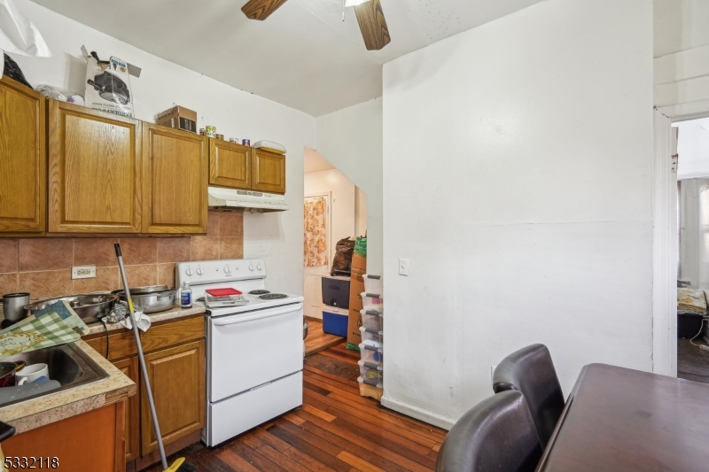 15 Eppirt St