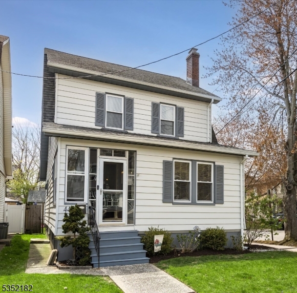44 Virginia Ave