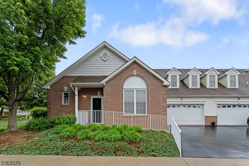 36 Joseph Dr