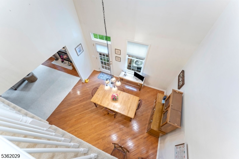 36 Joseph Dr