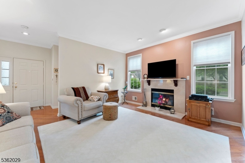 36 Joseph Dr