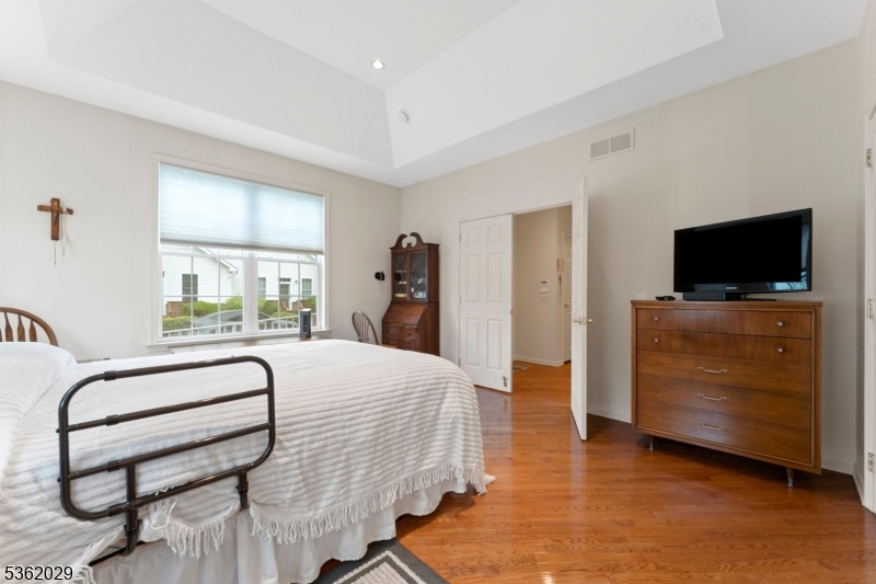36 Joseph Dr