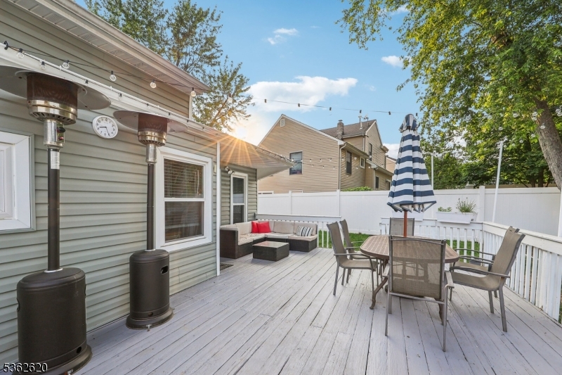 63 Hillsdale Rd
